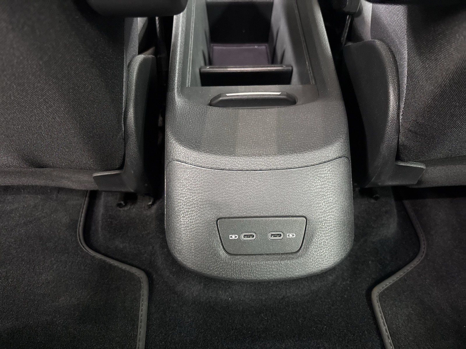 Volkswagen ID.3 Pro Performance WÄRMEPUMPE LM19 NAVI SITZHZ