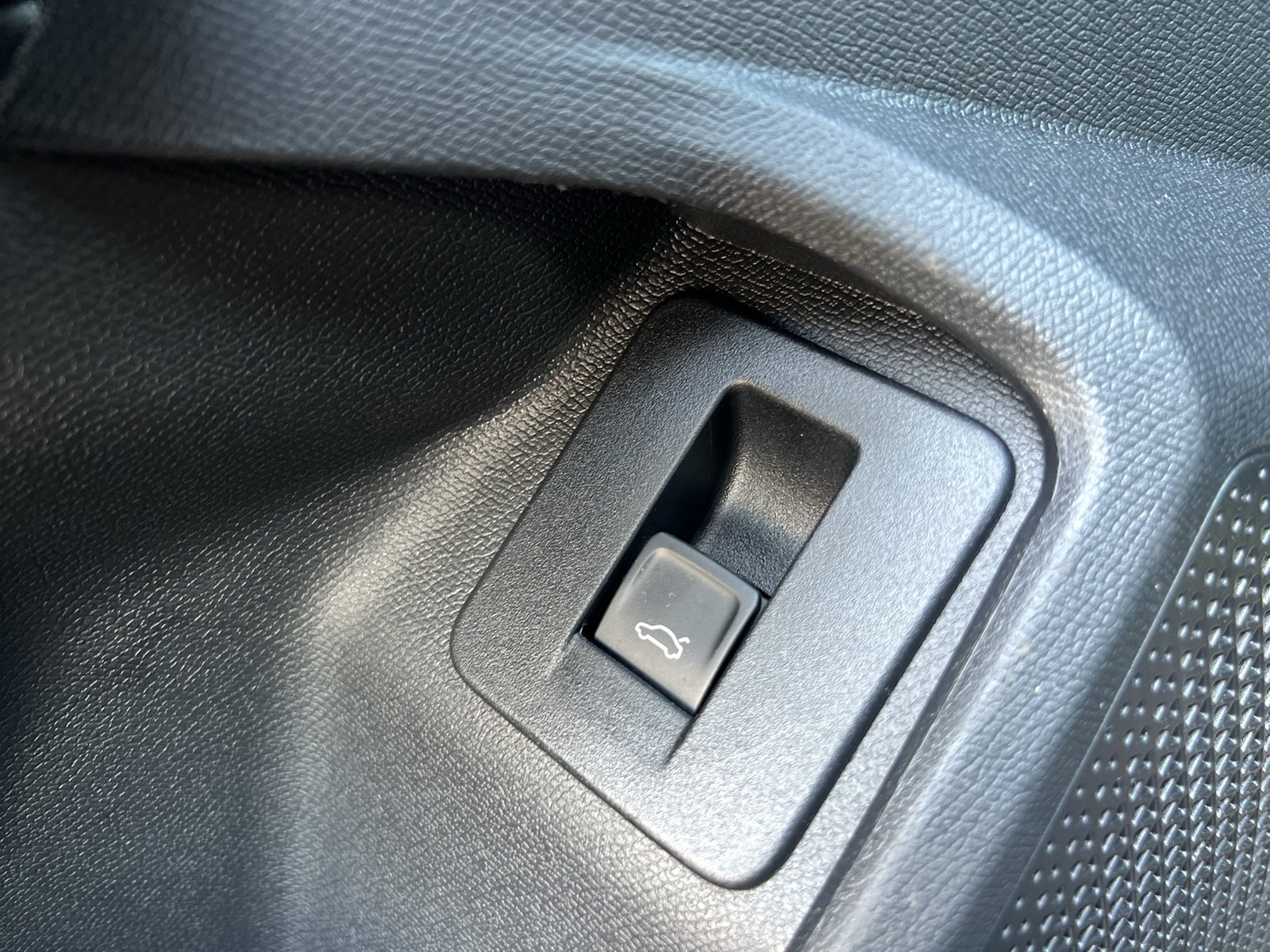 Cupra Formentor 1.5 eTSI NEUES MODELL 360°CAM ACC NAVI