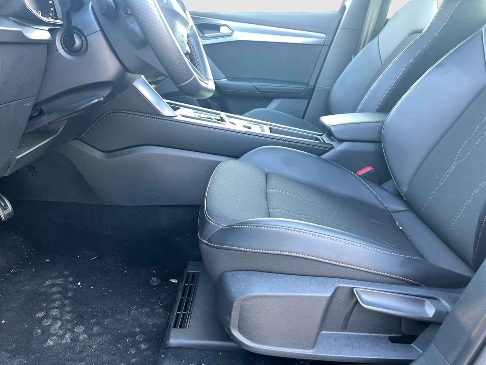 Cupra Formentor 1.5 eTSI NEUES MODELL 360°CAM ACC NAVI