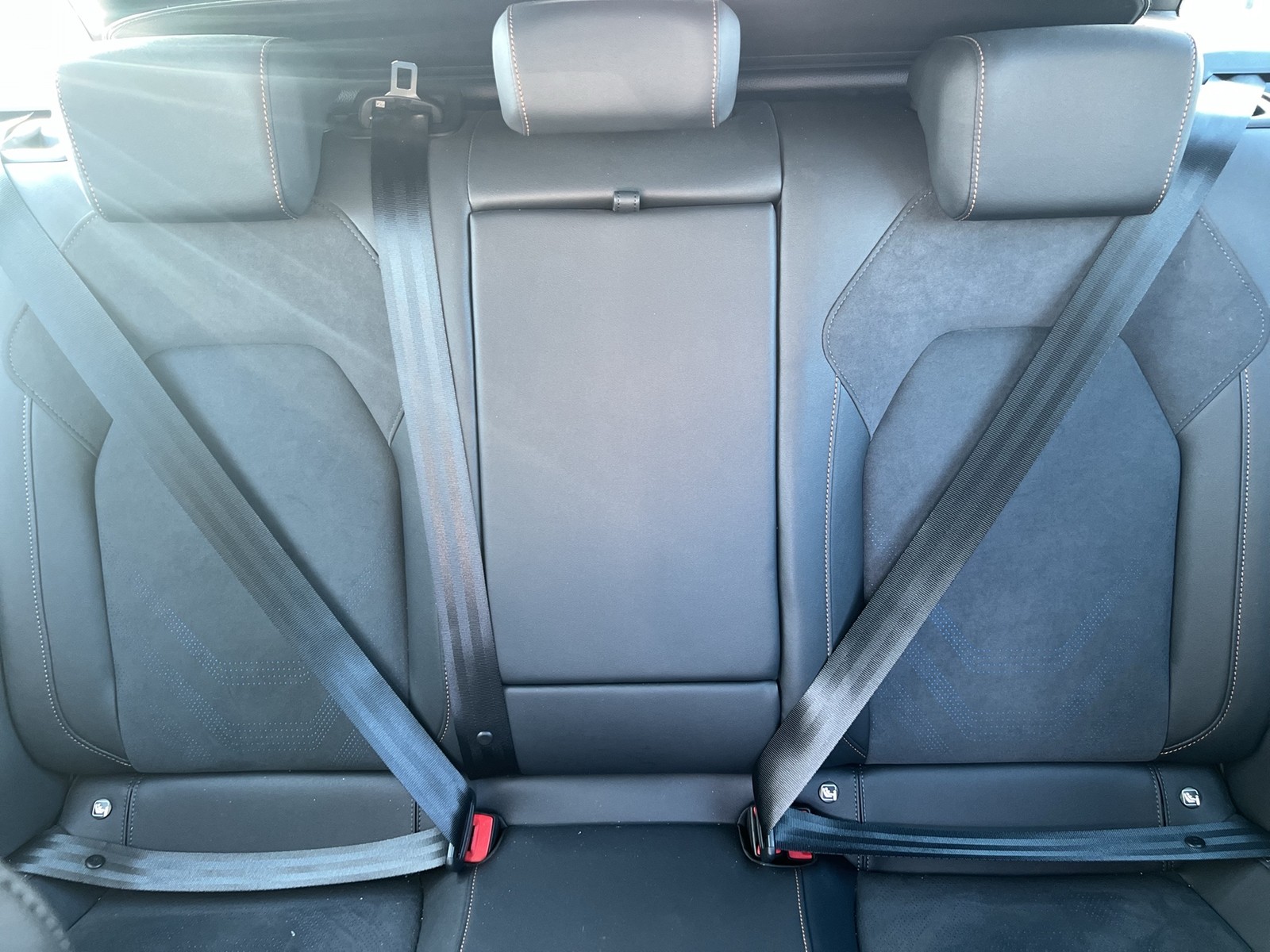 Cupra Leon ST 1.5 HYBRID FACELIFT AHK CAM EKLAPPE NAVI