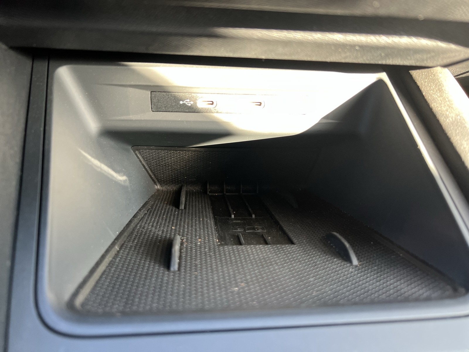 Cupra Leon ST 1.5 HYBRID FACELIFT AHK CAM EKLAPPE NAVI