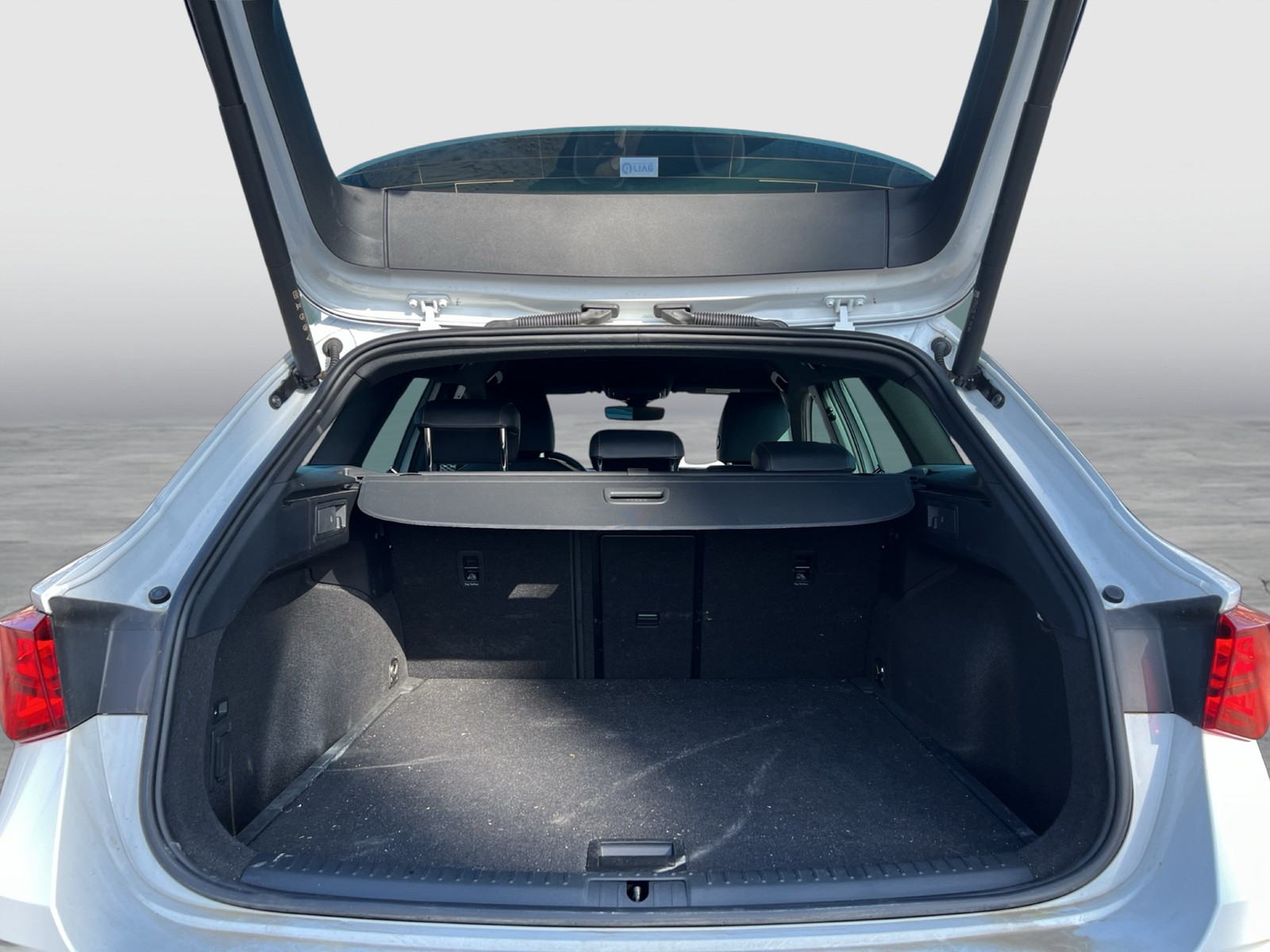 Cupra Leon ST 2.0 FACELIFT AHK CAM ACC E-KLAPPE NAVI