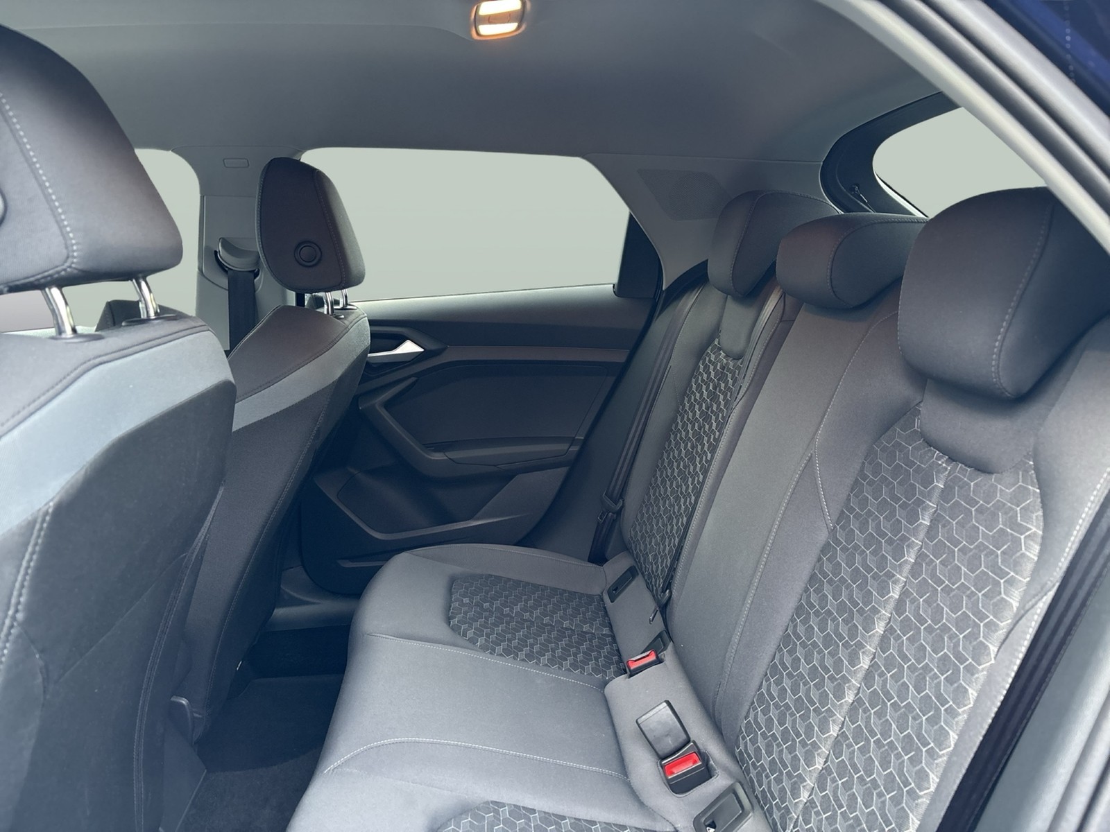 Audi A1 Sportback 35 advanced LM17 CARPLAY SITZHEIZ.