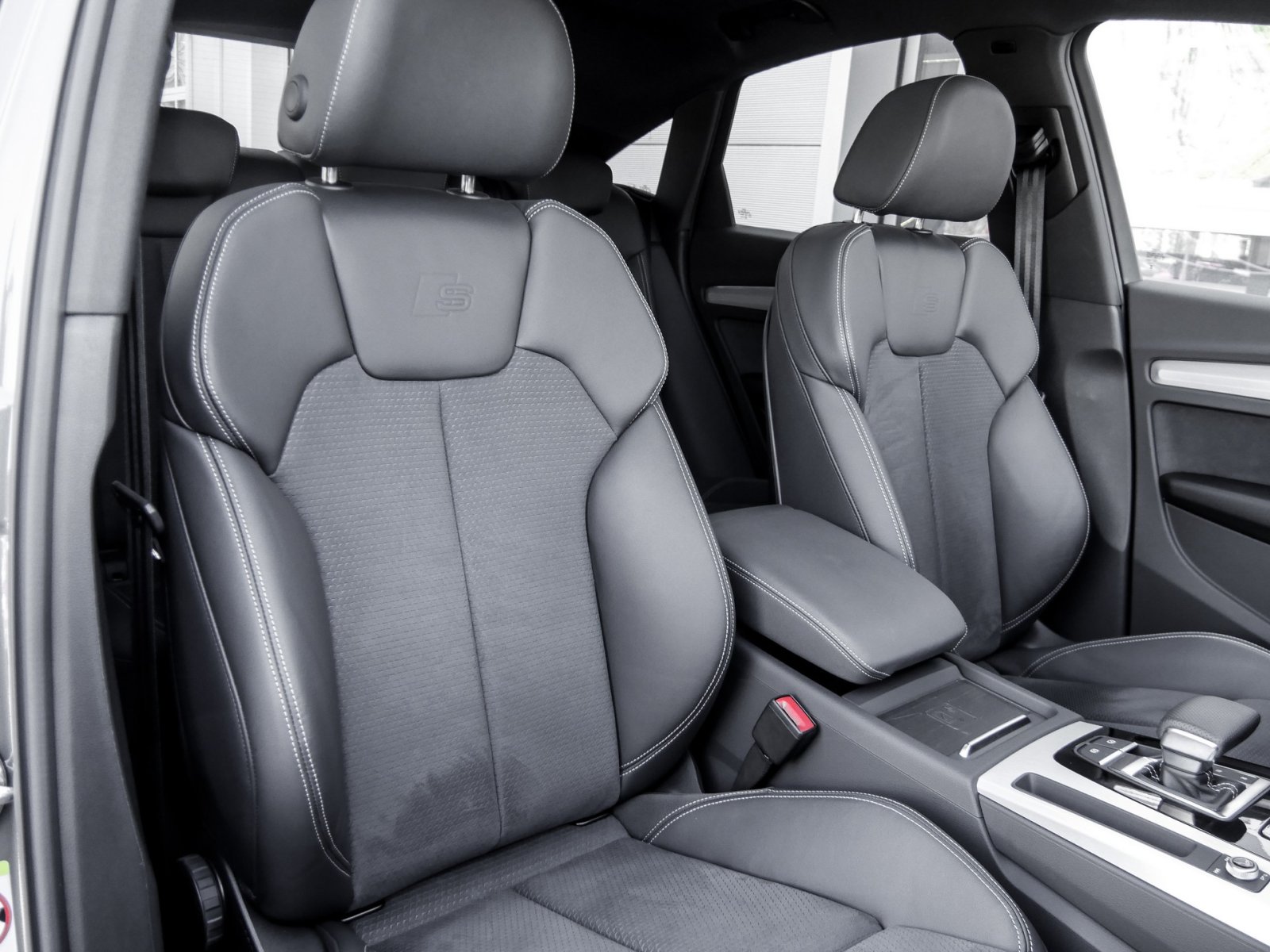Audi Q5 Sportback 45 quattro S LINE PANO AHK ACC LM21