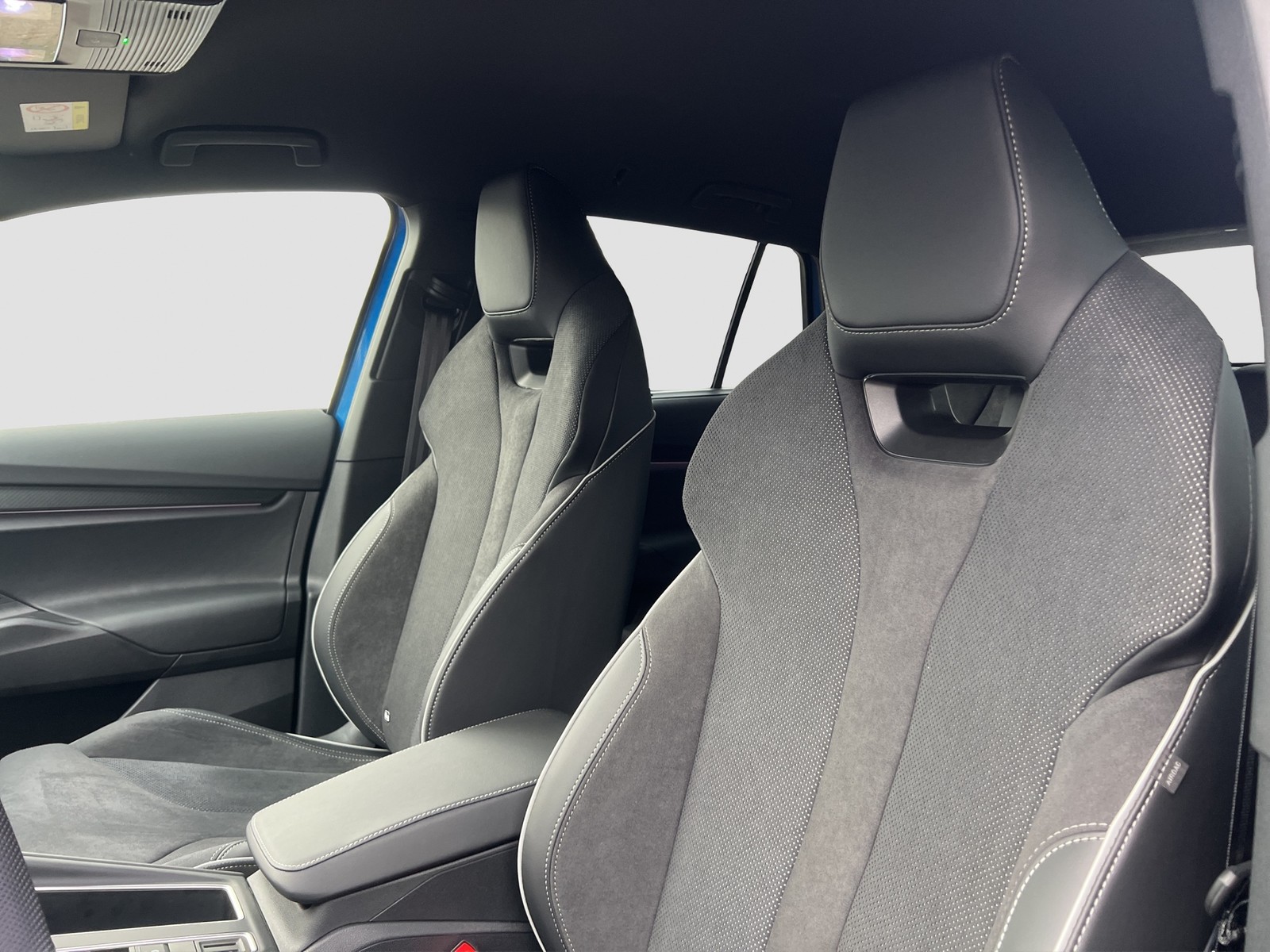 Skoda Elroq 85 Sportline NAV ACC PDC HUD 360GRAD