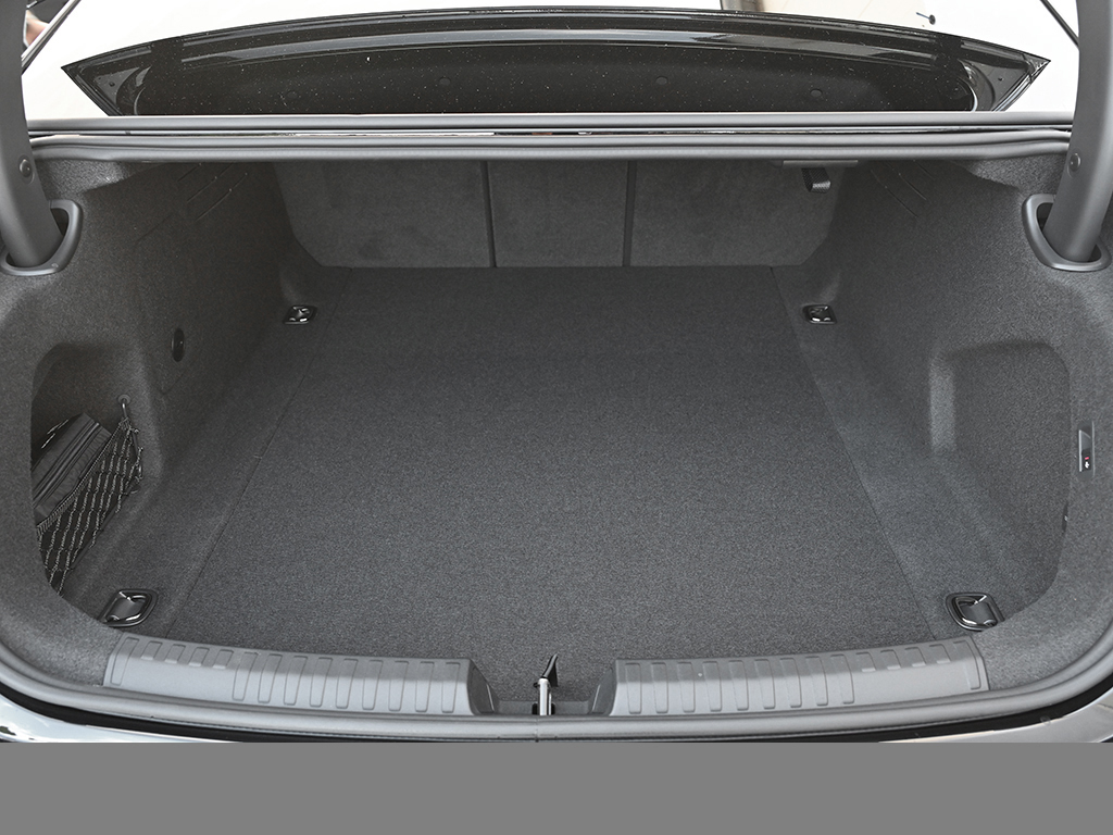 Audi A6 Limousine TDI quattro S tronic EditionOne+AHK+Pano+B&O+Standheizung