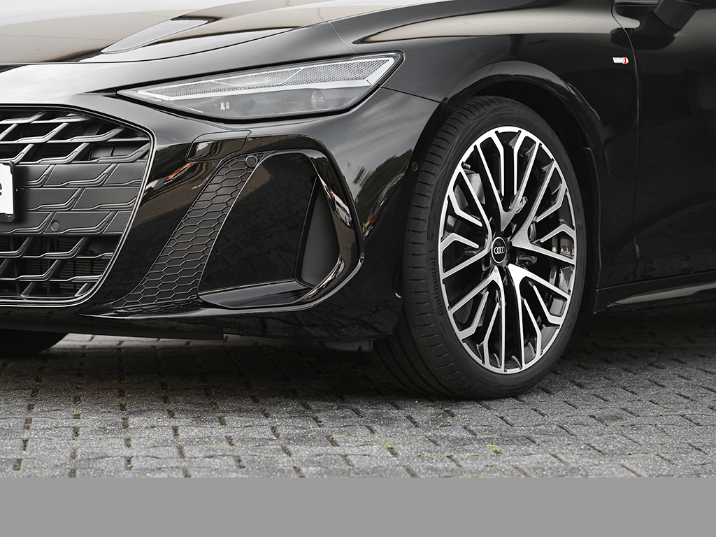 Audi A6 Limousine TDI quattro S tronic EditionOne+AHK+Pano+B&O+Standheizung