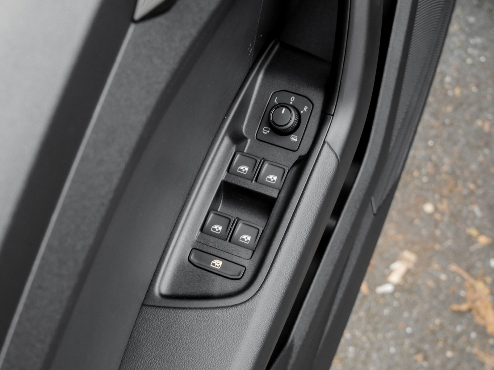 Audi A1 Sportback 30 TFSI advanced Rückfahrkamera+LED+Ambiente+Sportfahrwerk+Sonnenschutzverglasung