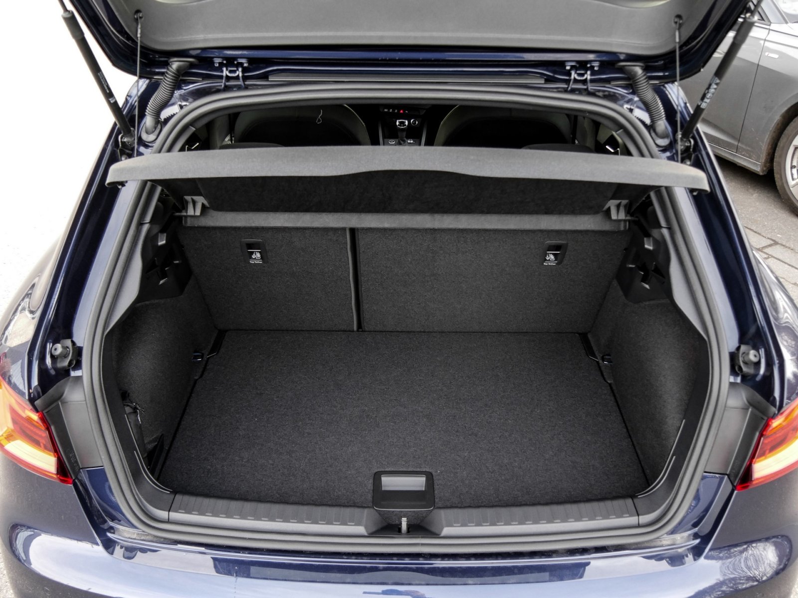 Audi A1 Sportback 30 TFSI S tronic advanced Kamera+LED+APS+Optikpaket+Sitzheizung