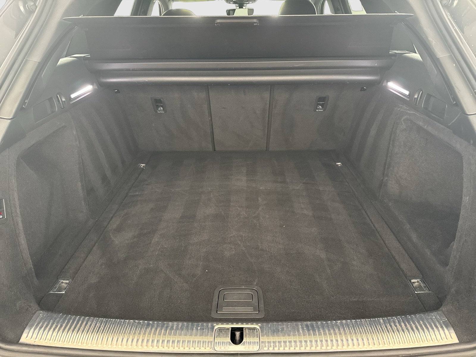 Audi A4 Avant 35 S LINE KAMERA ALU18 eKLAPPE NAVI+ AHK