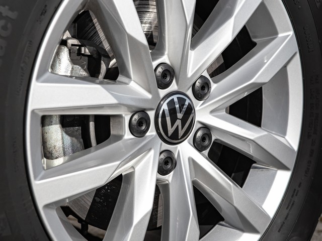 Volkswagen Passat Variant 2.0 BUSINESS AHK ACC ALU NAVI LED