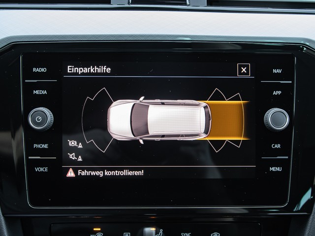 Volkswagen Passat Variant 2.0 BUSINESS AHK ACC ALU NAVI LED