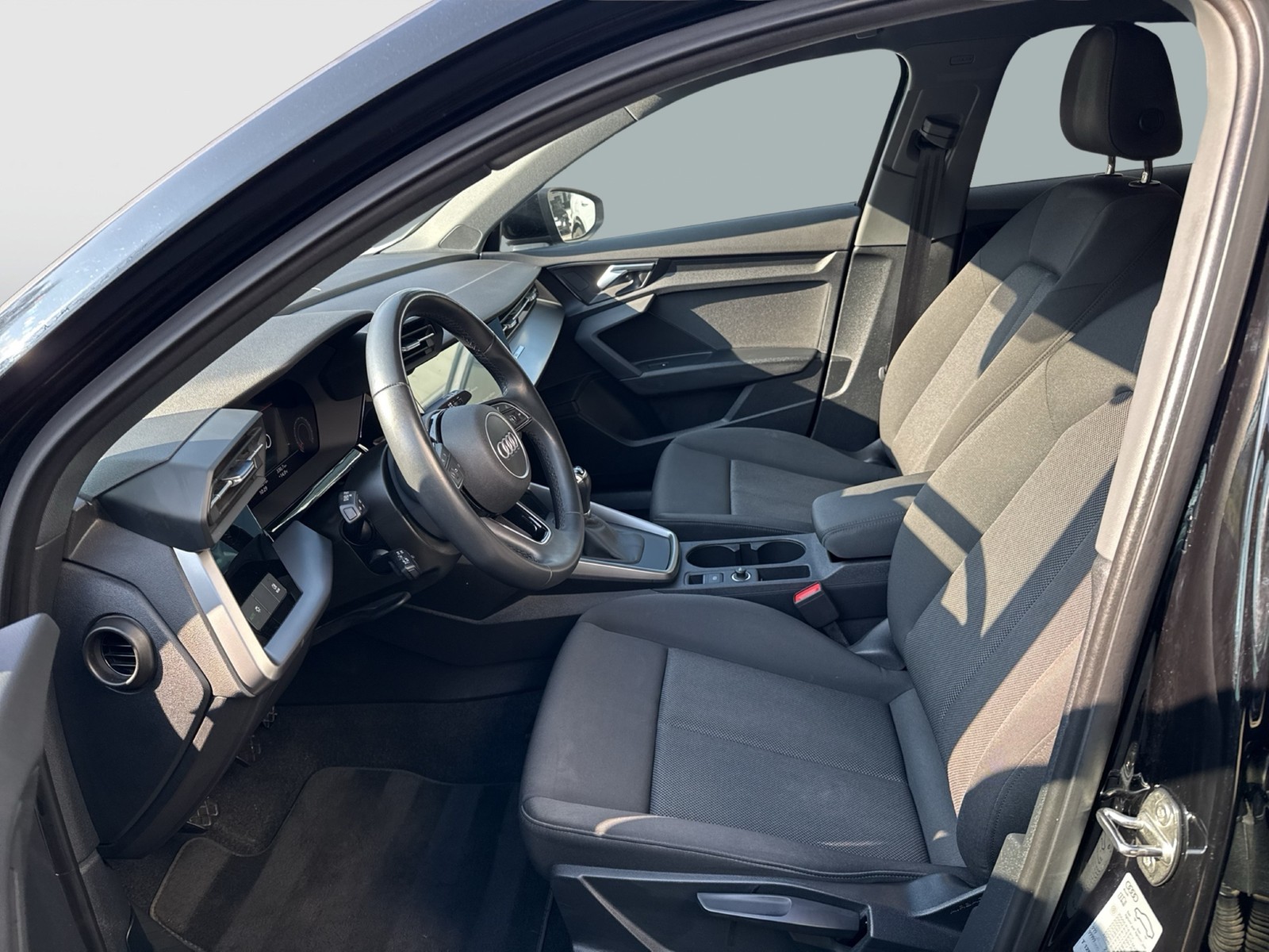 Audi A3 Sportback 30 NAVI+ SITZHEIZUNG ALU CARPLAY