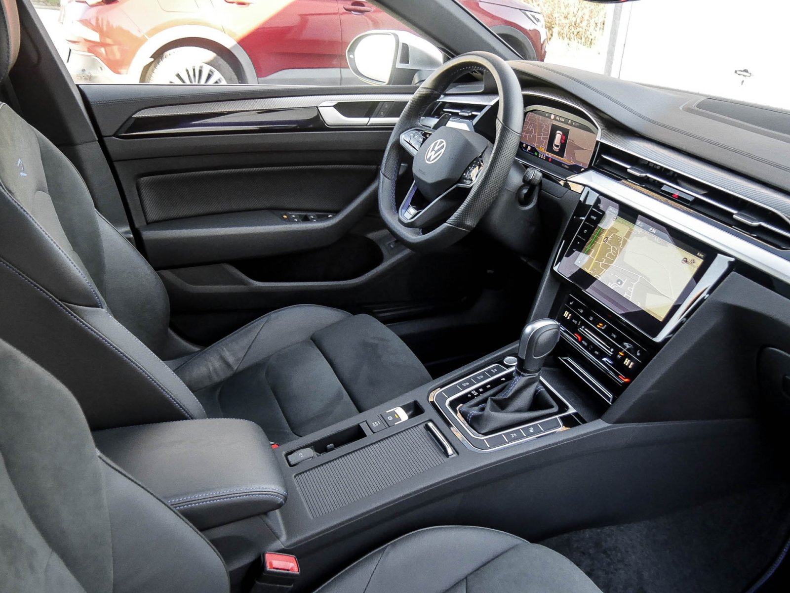 Volkswagen Arteon Shooting Brake 2.0 R 4X4 AHK 360°CAM LM20