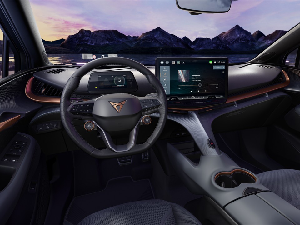 Cupra Tavascan ENDURANCE PANO WÄRMEPUMPE SENNHEISER