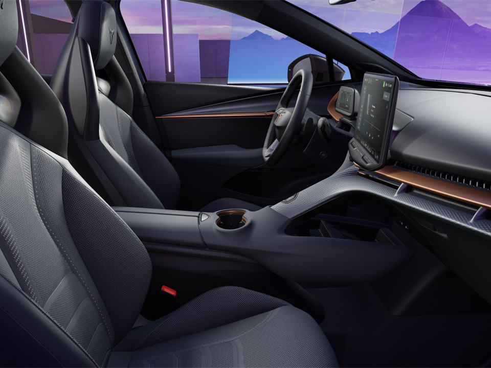 Cupra Tavascan ENDURANCE PANO WÄRMEPUMPE SENNHEISER