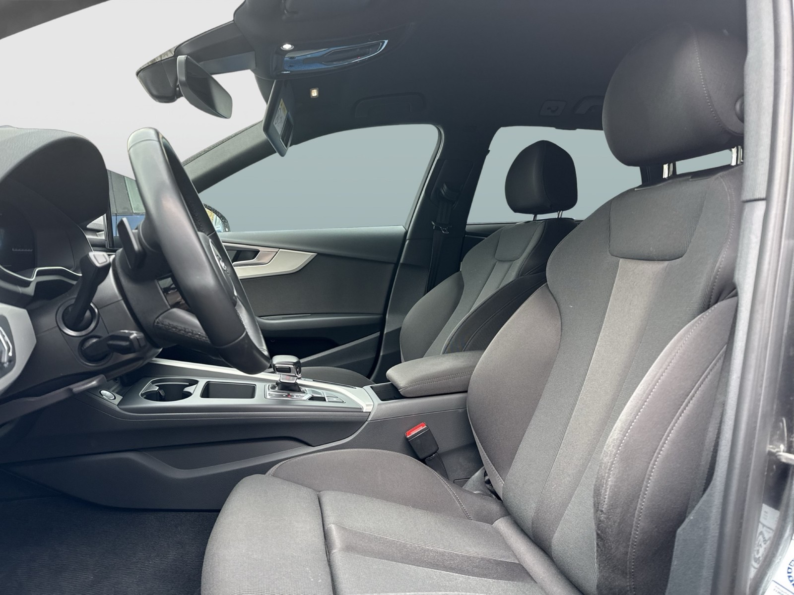 Audi A4 Avant 35 S LINE BLACKPAK ALU19 KAMERA NAVI+