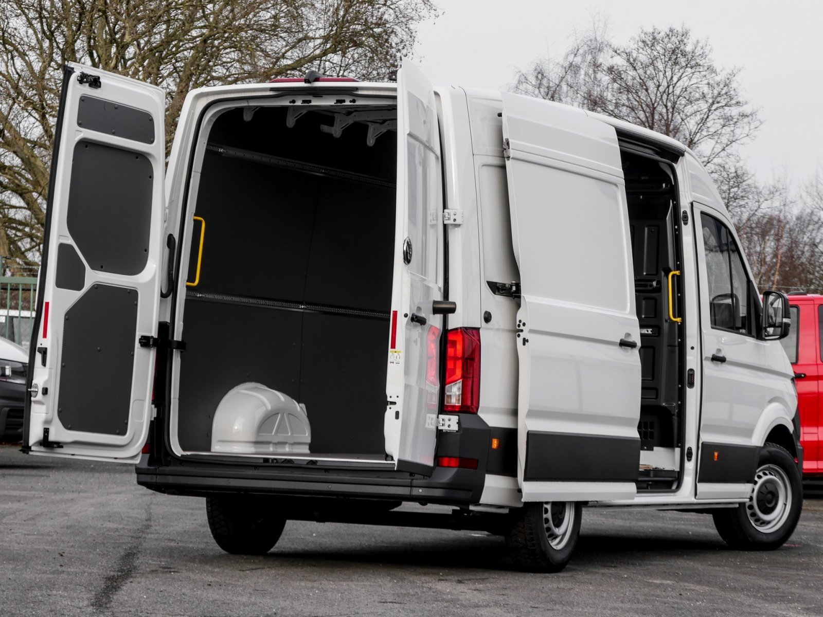 Volkswagen Crafter 35 KASTEN HD MR CARPLAY CAM AHK-VORB.