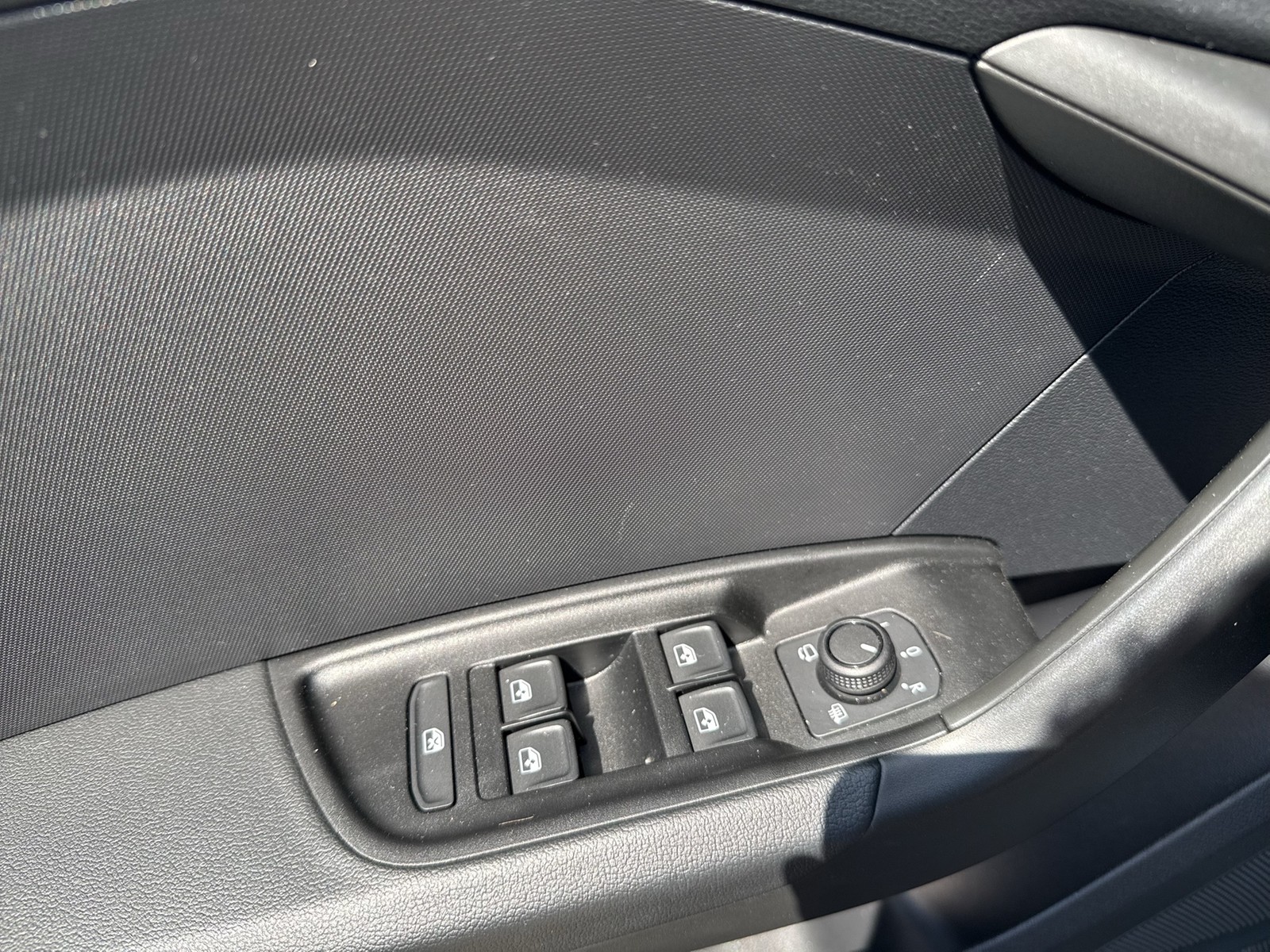 Audi A1 allstreet 30 BLACKPAK ACC LM17 NAVI+ LED