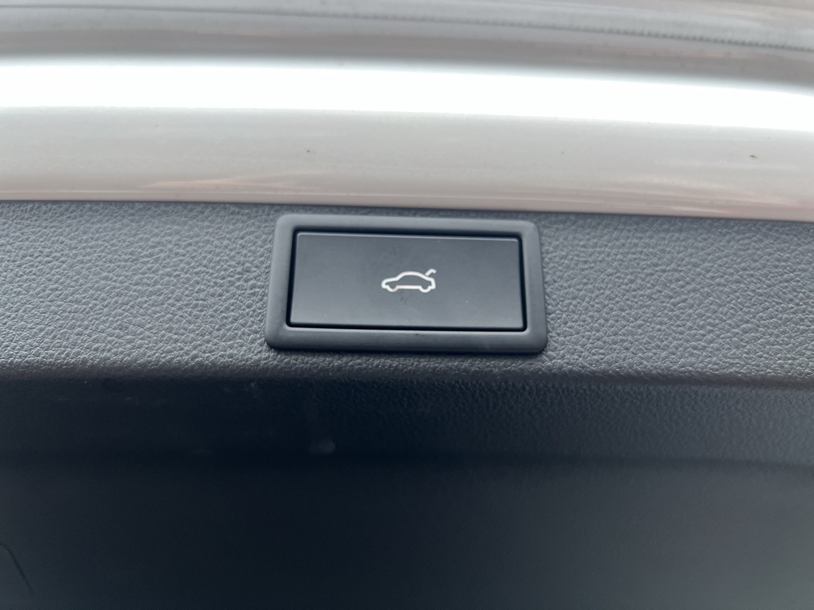 Skoda Octavia Combi 2.0 RS CAM ACC HEAD-UP LM18 MATRIX