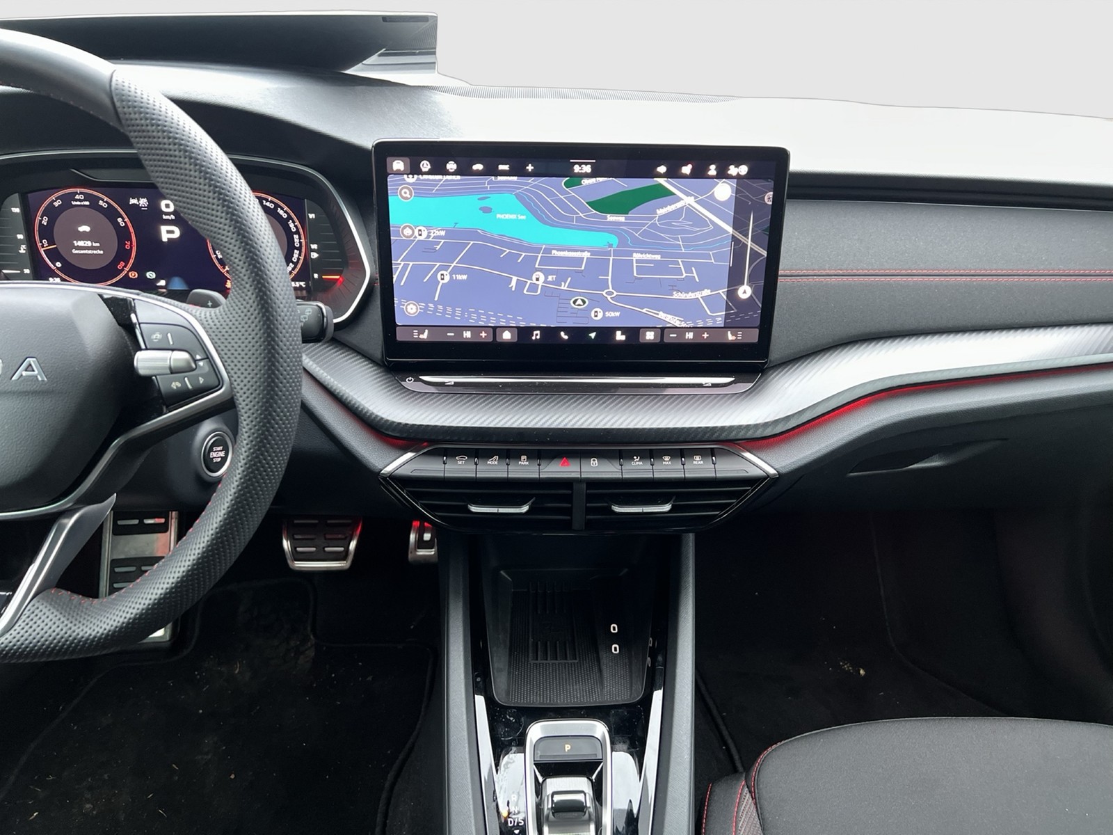 Skoda Octavia Combi 2.0 RS CAM ACC HEAD-UP LM18 MATRIX