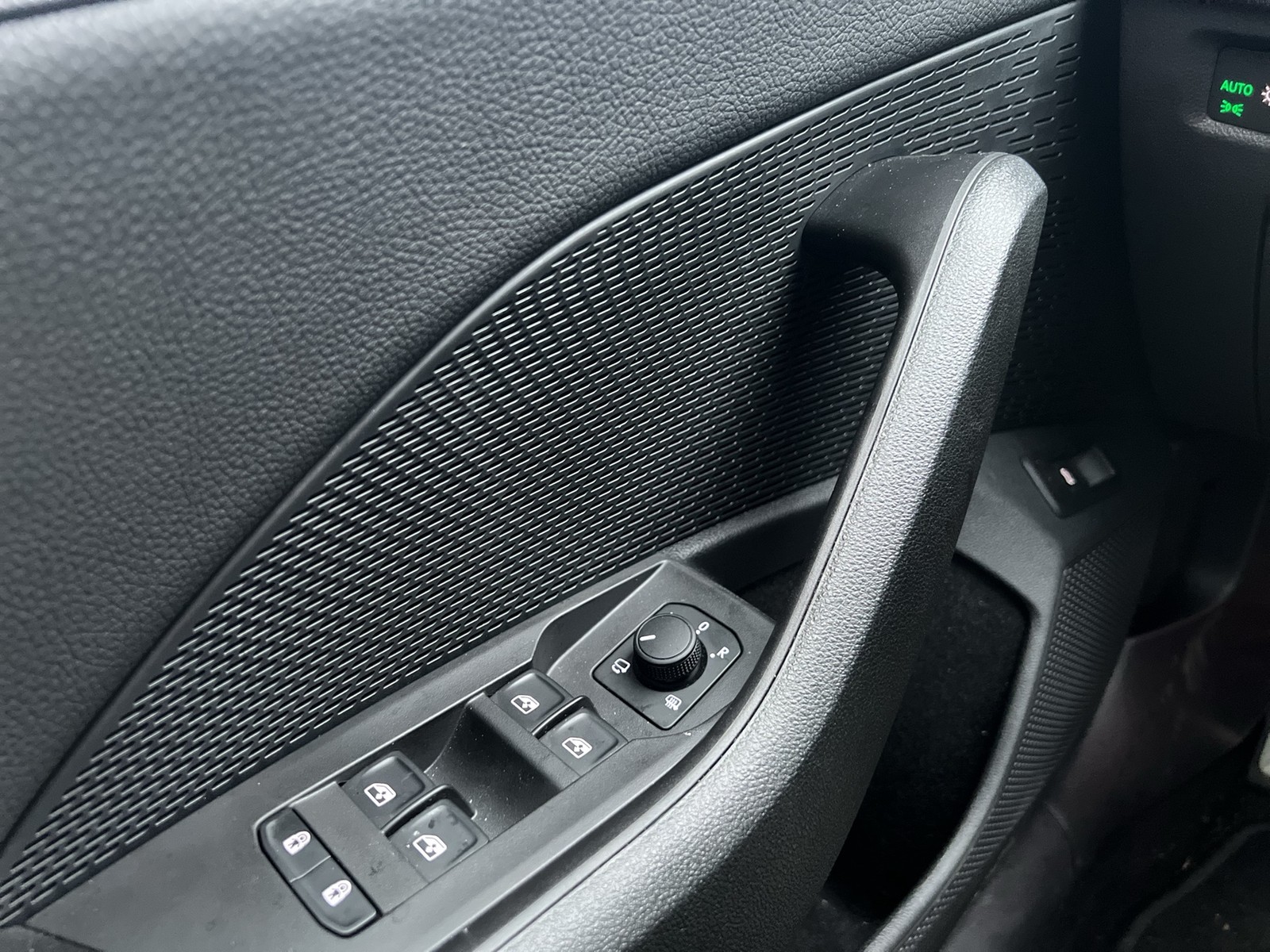 Skoda Octavia Combi 2.0 RS CAM ACC HEAD-UP LM18 MATRIX