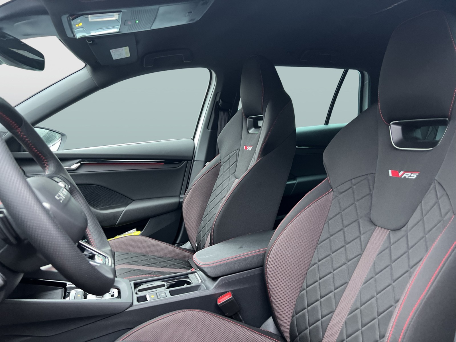 Skoda Octavia Combi 2.0 RS CAM ACC HEAD-UP LM18 MATRIX