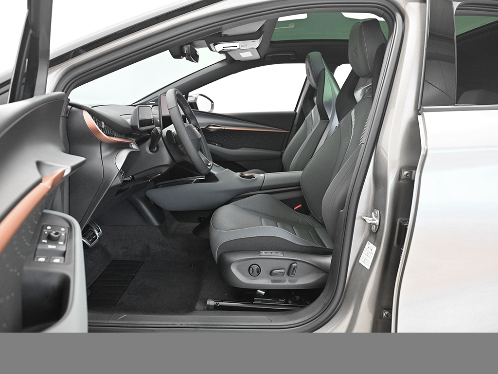 Cupra Tavascan VZ 4DRIVE WÄRMEPUMPE PANO MATRIXLED