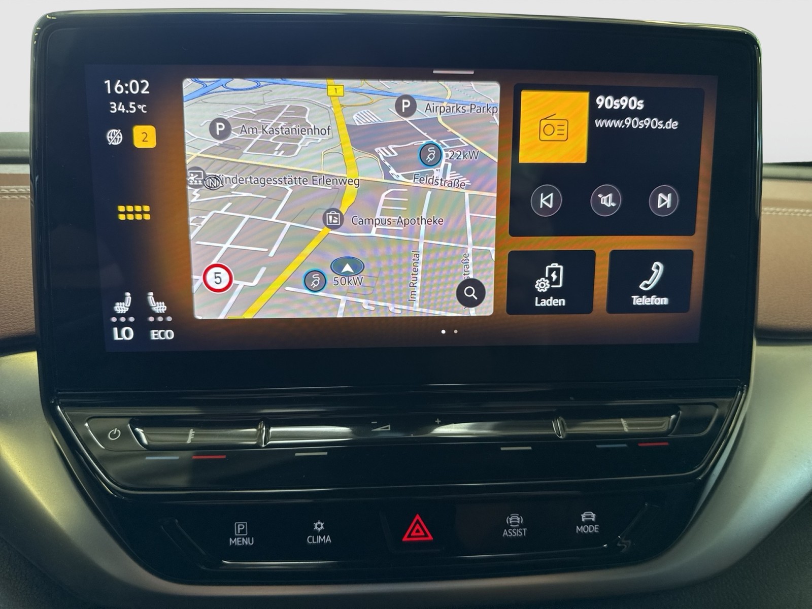 Volkswagen ID.4 Pro Performance WÄRMEPUMPE PANO AHK 360°CAM