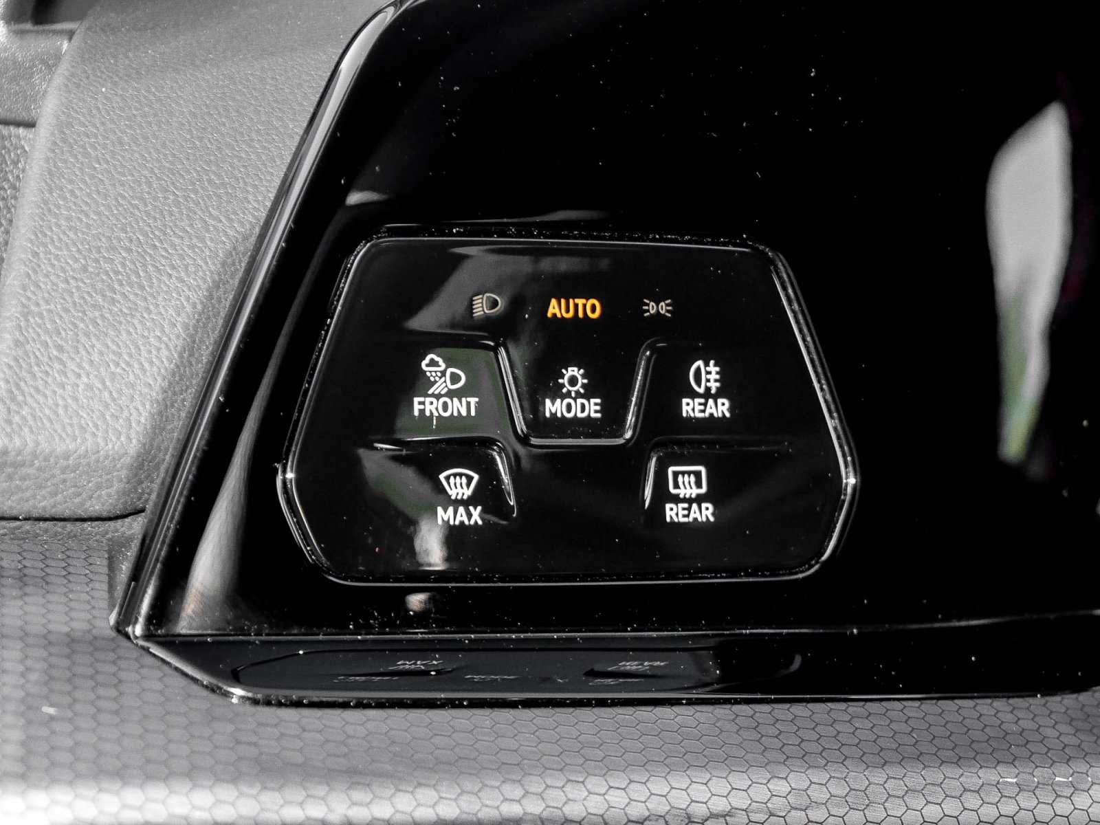 Volkswagen Golf VIII 2.0 GTI ACC LM17 MATRIXLED NAVI SITZHZ