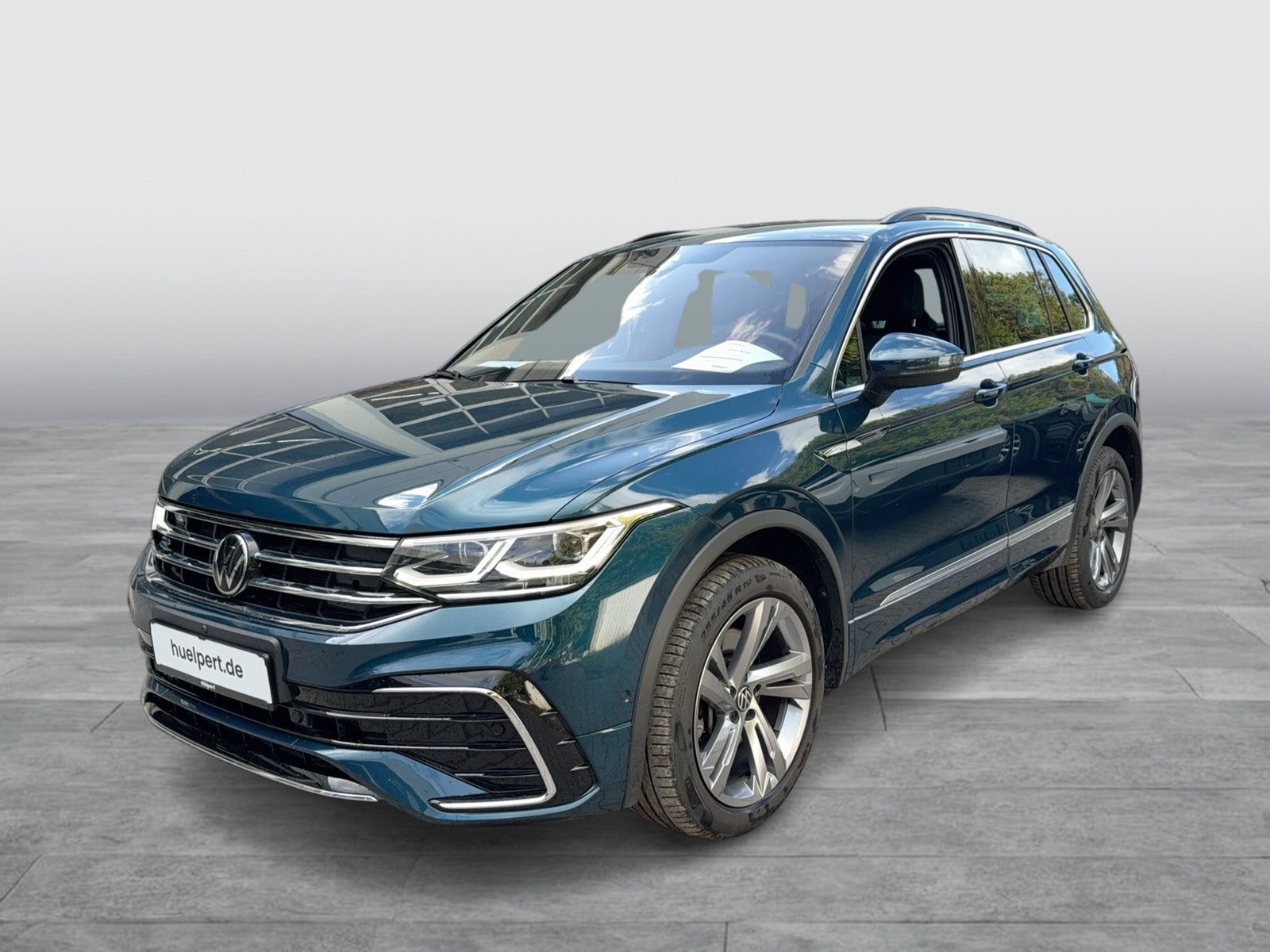 Volkswagen Tiguan 2.0 R-LINE 4X4 AHK 360°CAM ACC LM19 NAVI