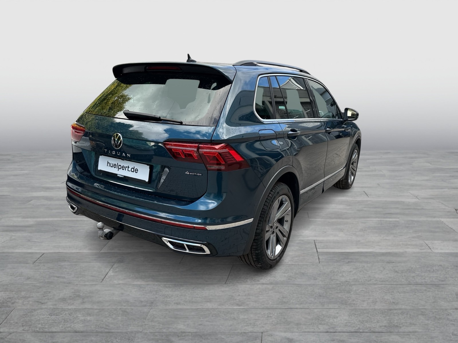 Volkswagen Tiguan 2.0 R-LINE 4X4 AHK 360°CAM ACC LM19 NAVI