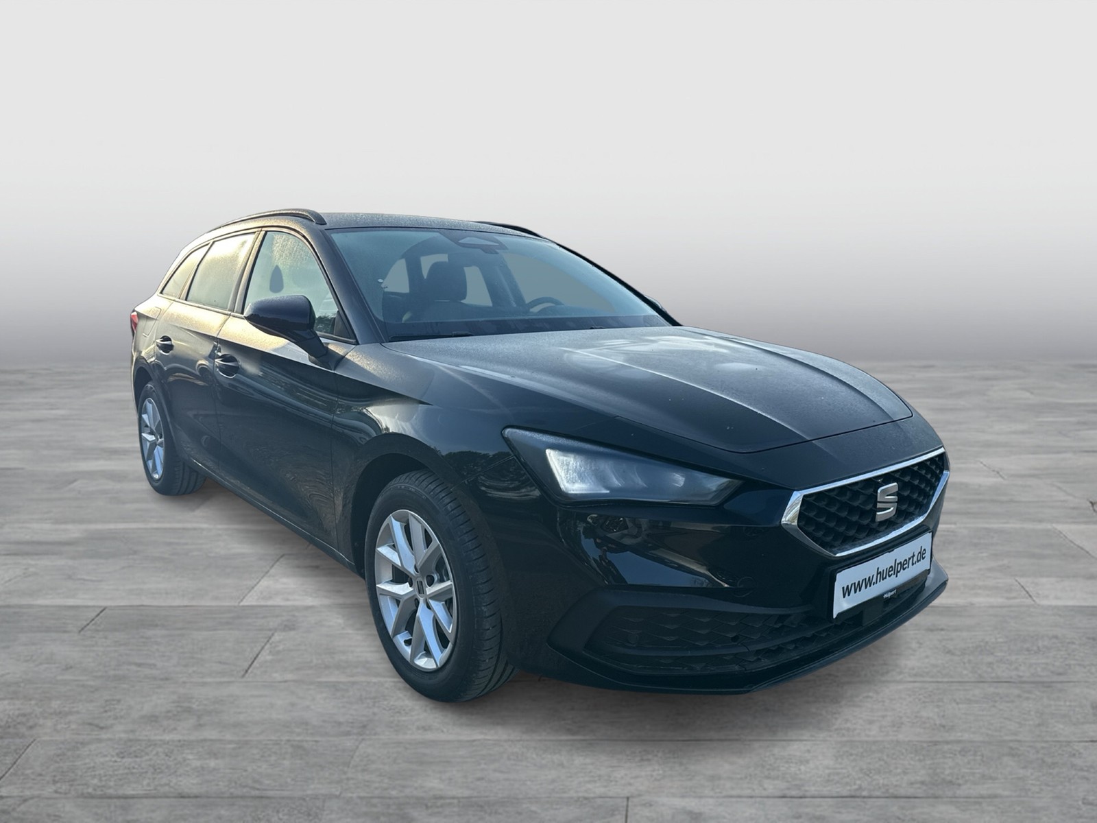 Seat Leon Sportstourer 1.5 eTSI STYLE CARPLAY SITZHZG
