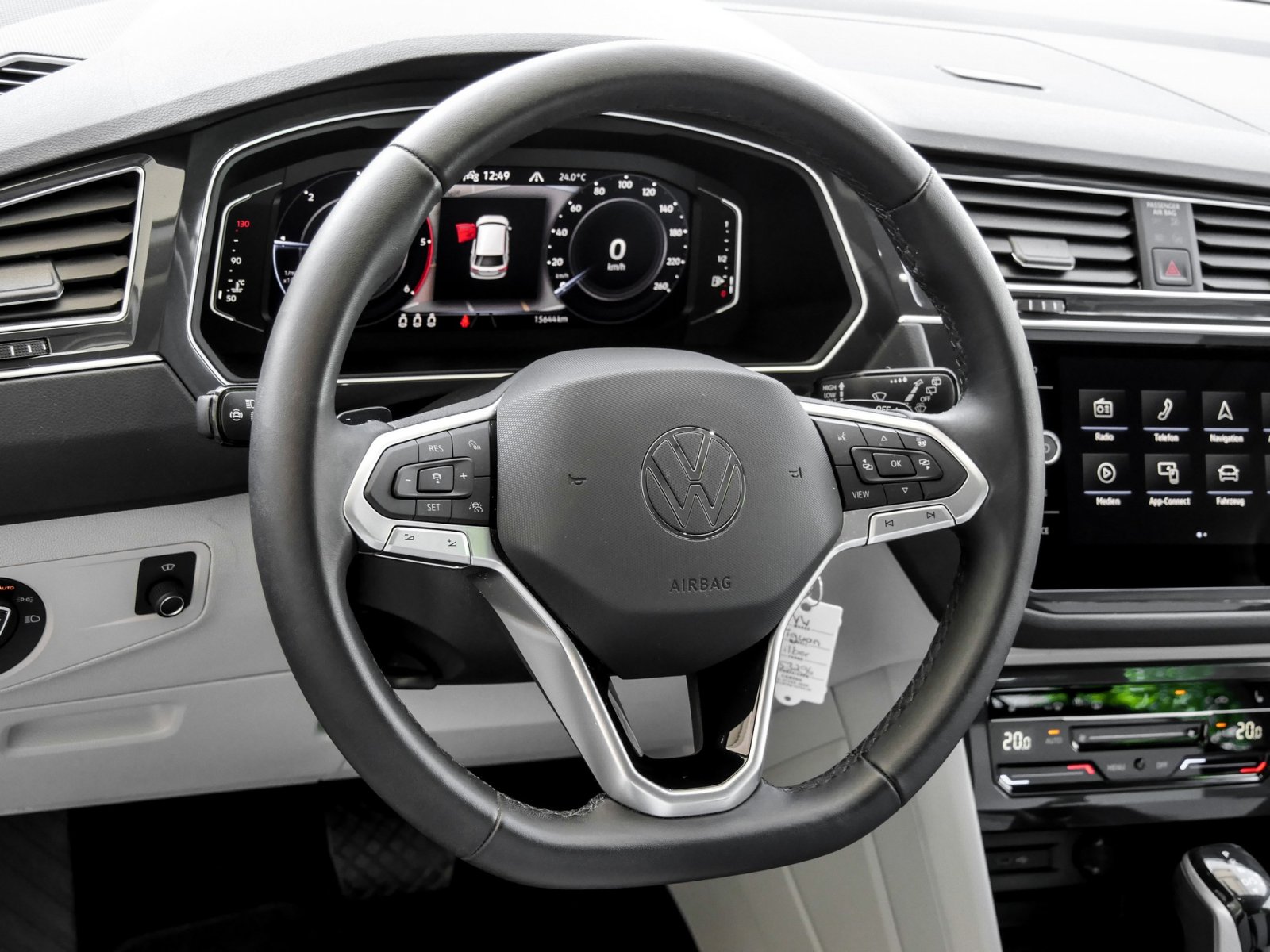 Volkswagen Tiguan 2.0 ELEGANCE AHK 360°CAM ACC LM18 NAVI