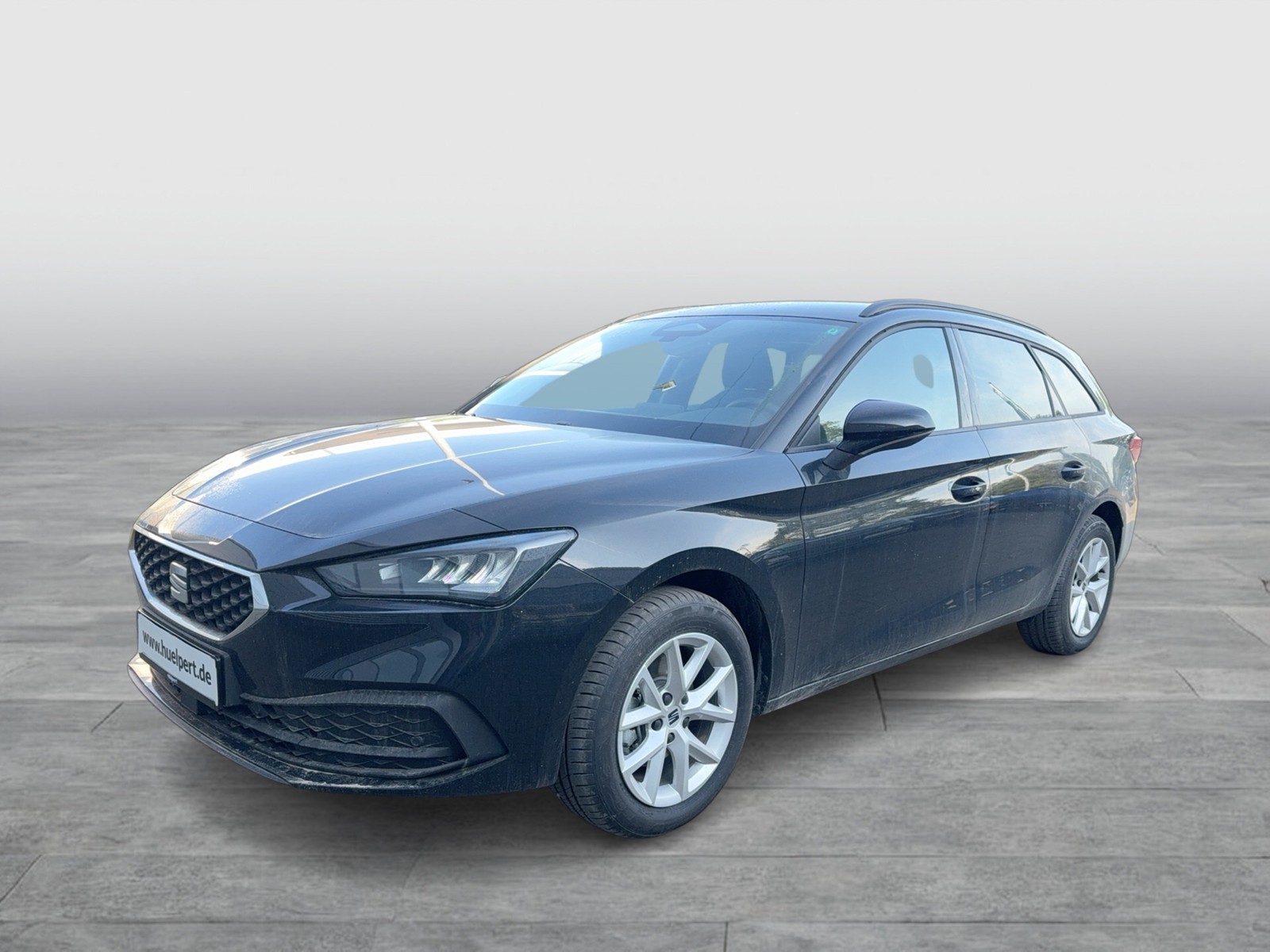 Seat Leon Sportstourer 1.5 eTSI STYLE CARPLAY SITZHZG