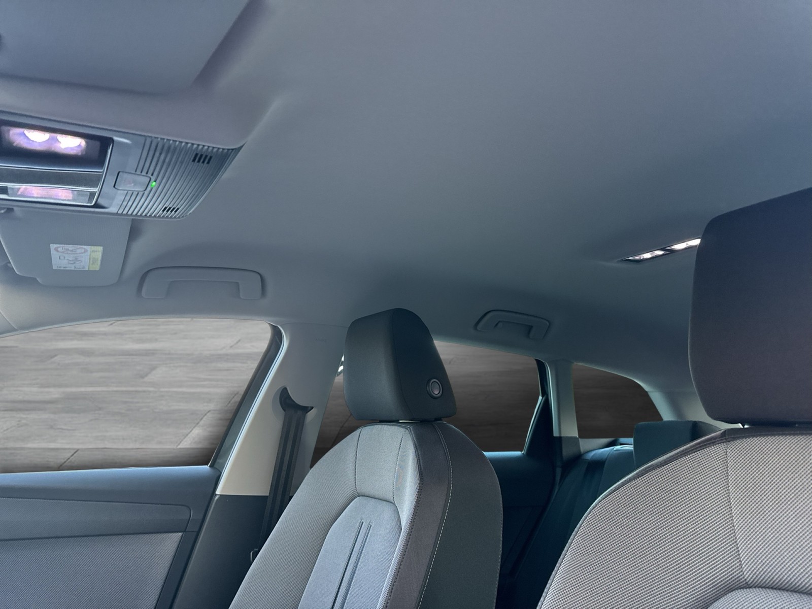 Seat Leon Sportstourer 1.5 eTSI STYLE CARPLAY SITZHZG