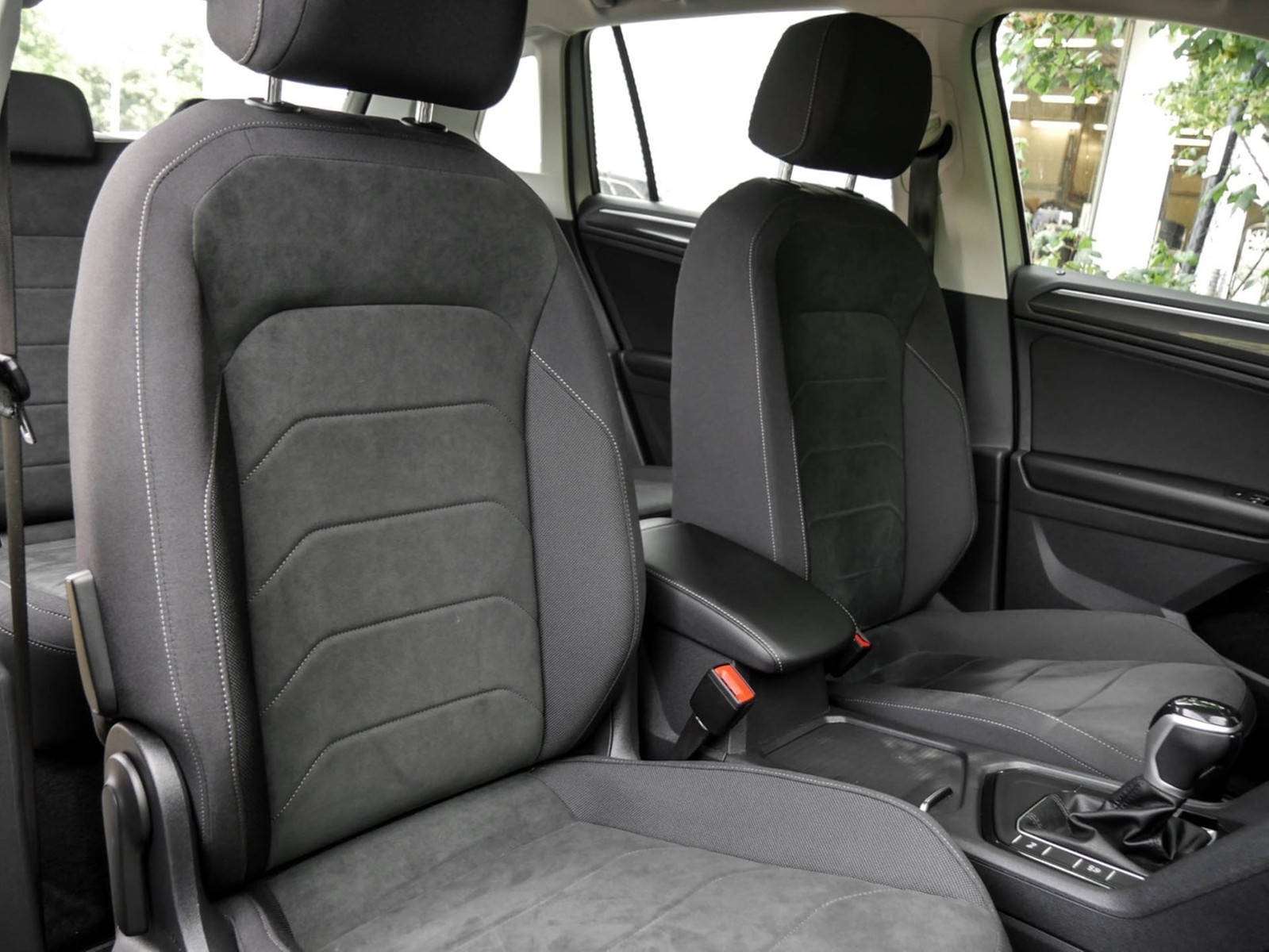 Volkswagen Tiguan 1.5 ELEGANCE ACC LM18 MATRIXLED NAVI