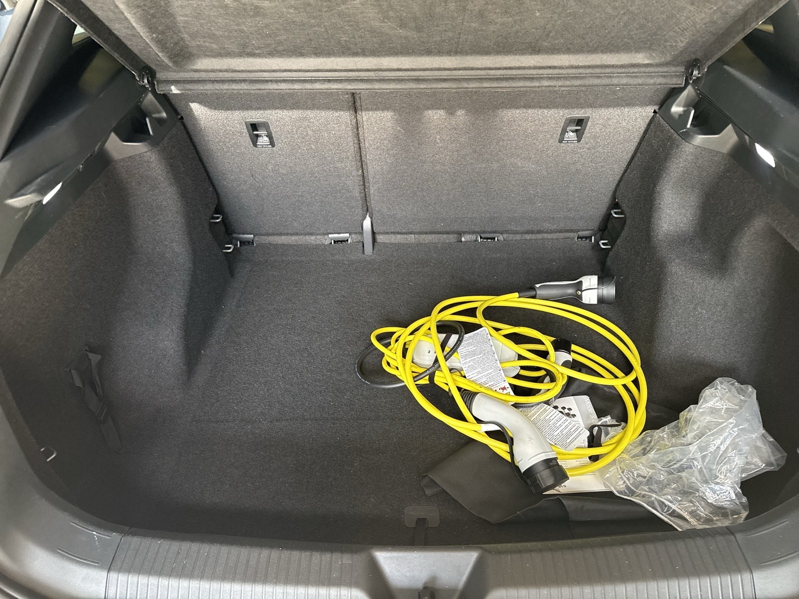 Volkswagen ID.4 Pure CAM ACC LM19 HEAD-UP NAVI CARPLAY