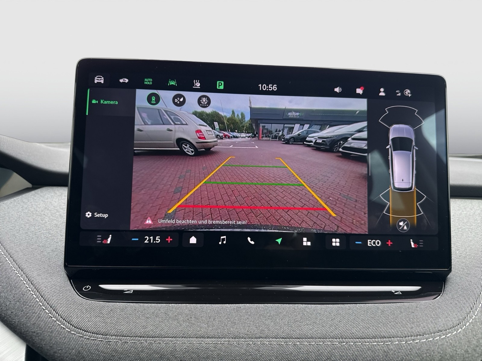 Skoda Enyaq 85 LOFT WÄRMEPUMPE PANO AHK CAM ACC LM20