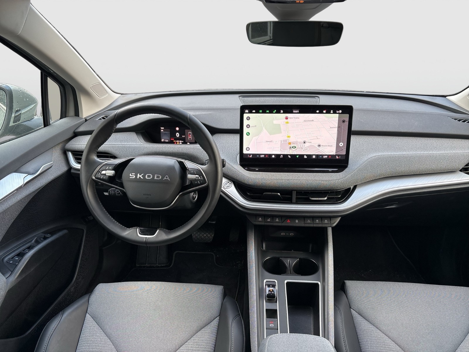 Skoda Enyaq 85 LOFT WÄRMEPUMPE PANO AHK CAM ACC LM20