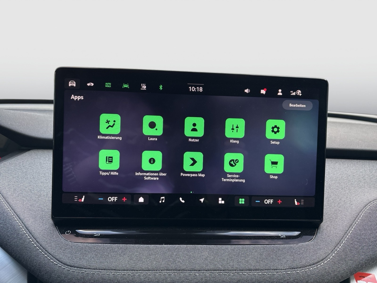 Skoda Enyaq 85 LOFT WÄRMEPUMPE AHK CAM ACC LM20 MATRIX
