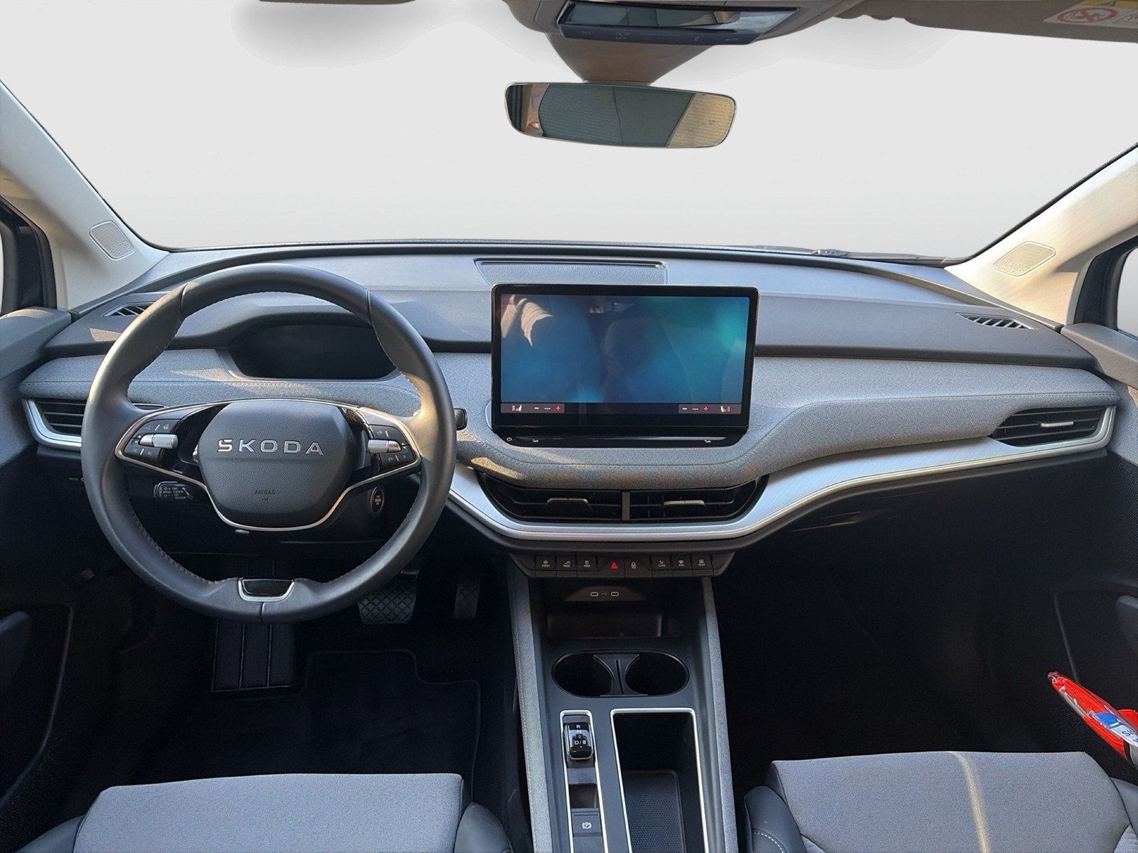 Skoda Enyaq 85 LOFT WÄRMEPUMPE AHK CAM ACC LM20 MATRIX