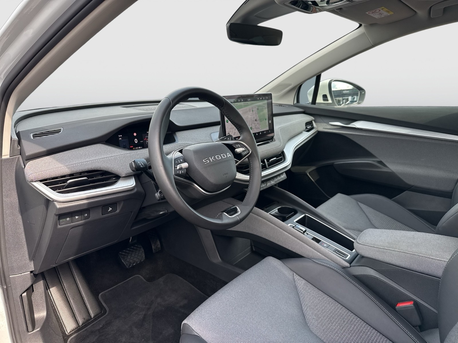 Skoda Enyaq Coupé 85 LOFT WÄRMEPUMPE PANO AHK CAM ACC