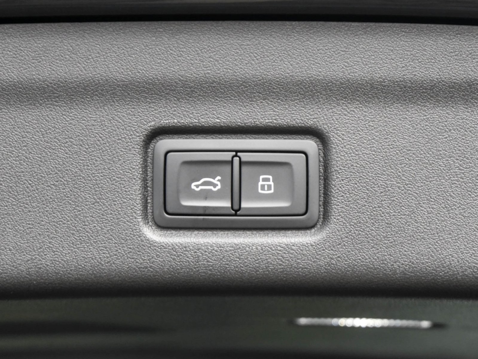 Audi Q6 e-tron quattro advanced 360°CAM LM19 E-KLAPPE