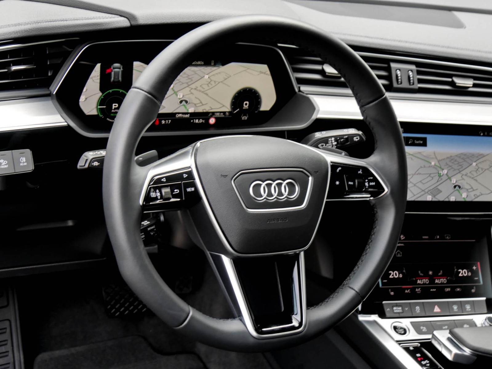 Audi Q8 e-tron 50 quattro S LINE 360°CAM LM20 EKLAPPE