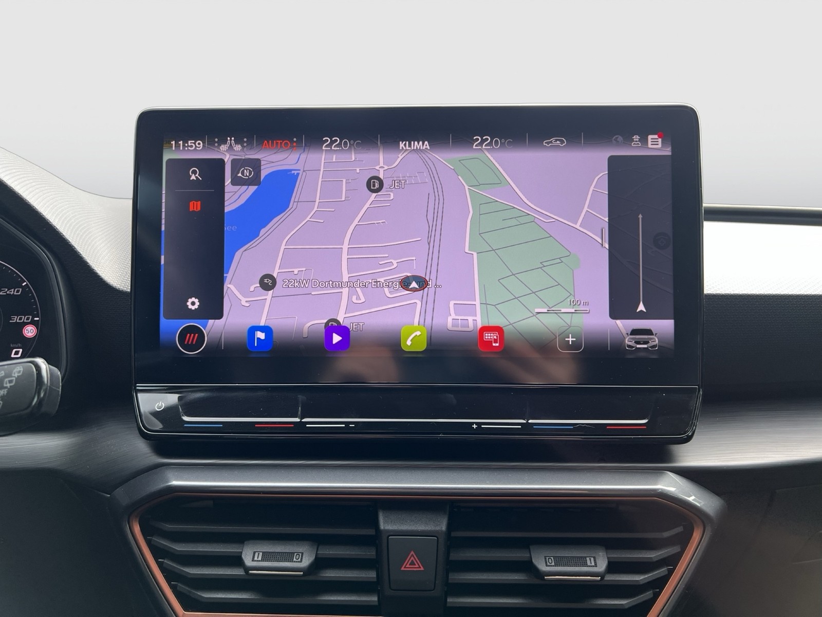 Cupra Leon ST 2.0 VZ CAM ACC LM19 NAVI CARPLAY