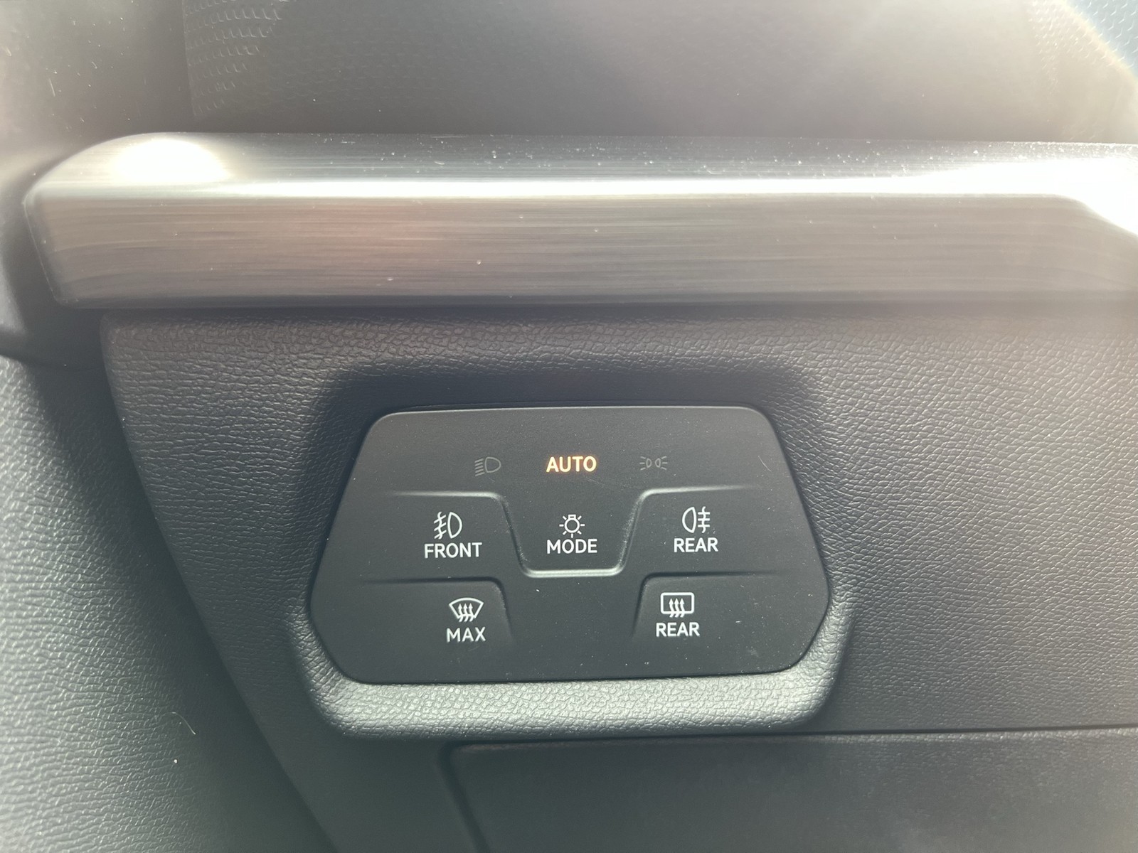 Cupra Leon ST 2.0 VZ CAM ACC LM19 NAVI CARPLAY