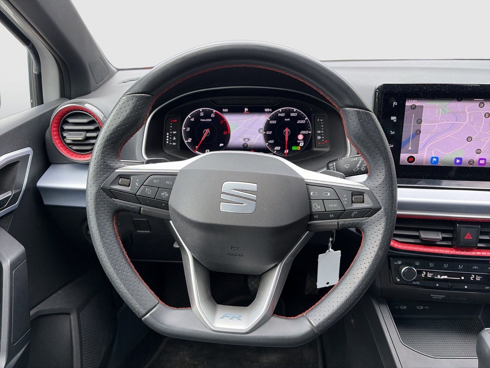 Seat Ibiza 1.0 FR NAVI ALU17" CARPLAY SITZHEIZUNG