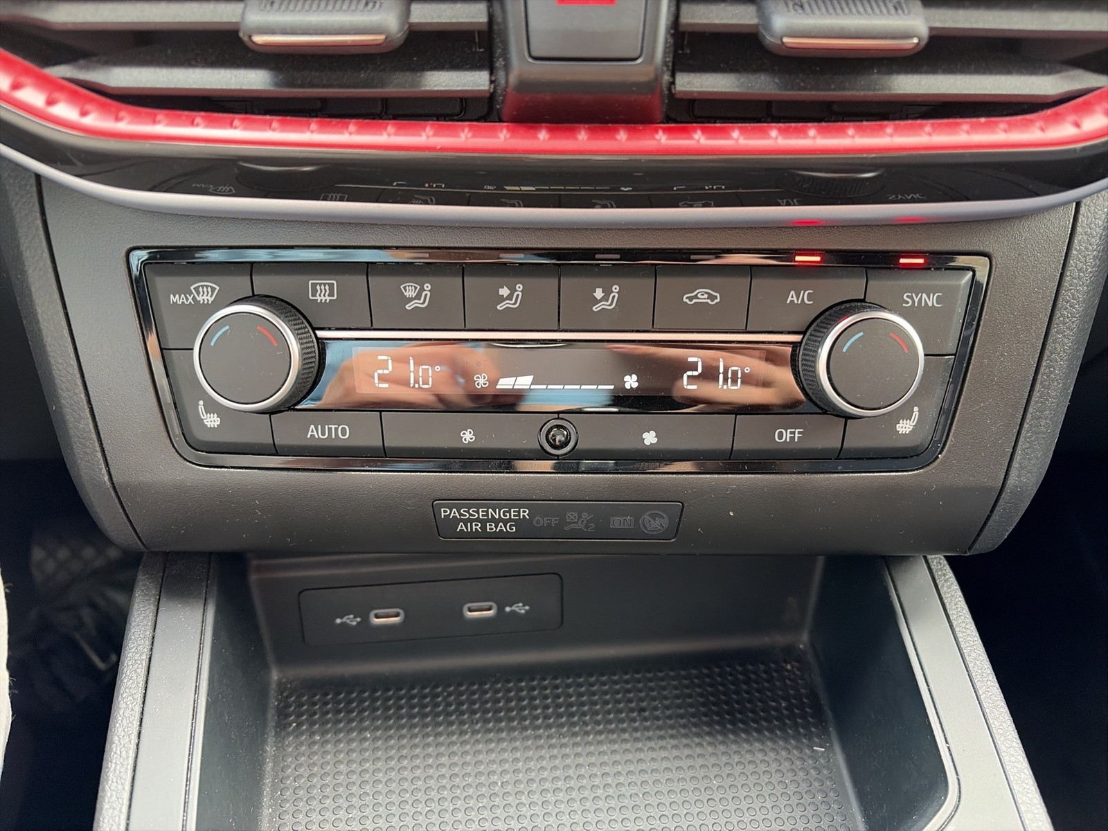 Seat Ibiza 1.0 FR NAVI ALU17" CARPLAY SITZHEIZUNG