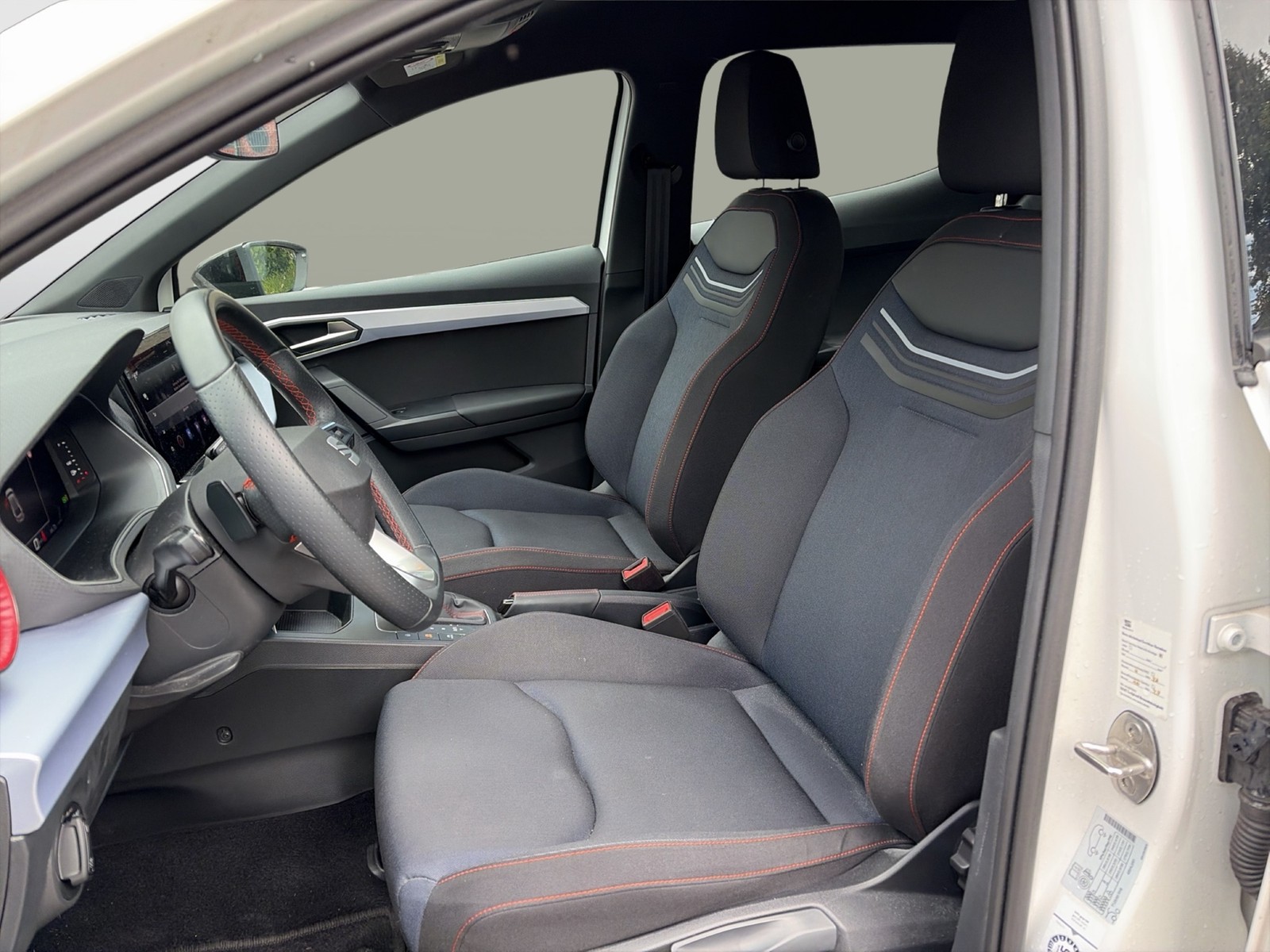 Seat Ibiza 1.0 FR NAVI ALU17" CARPLAY SITZHEIZUNG